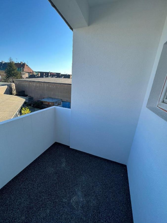 Top Monteurzimmer Duisburg Bagian luar foto